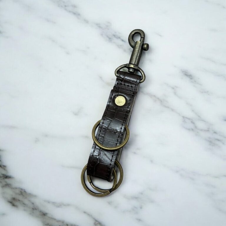 毎日のストレスを減らす革小物